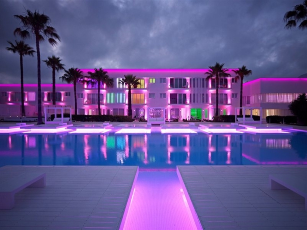 Imagen general del Hotel So White Club Resort. Foto 11