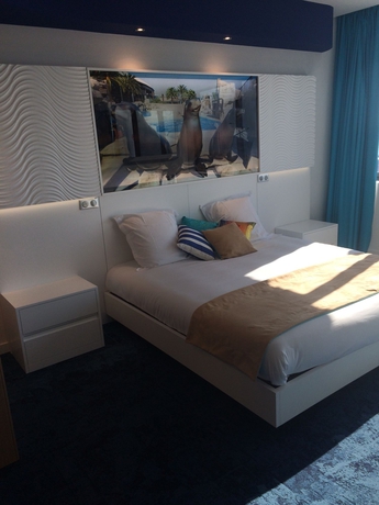 Imagen de la habitación del Hotel SoBlue. Foto 10