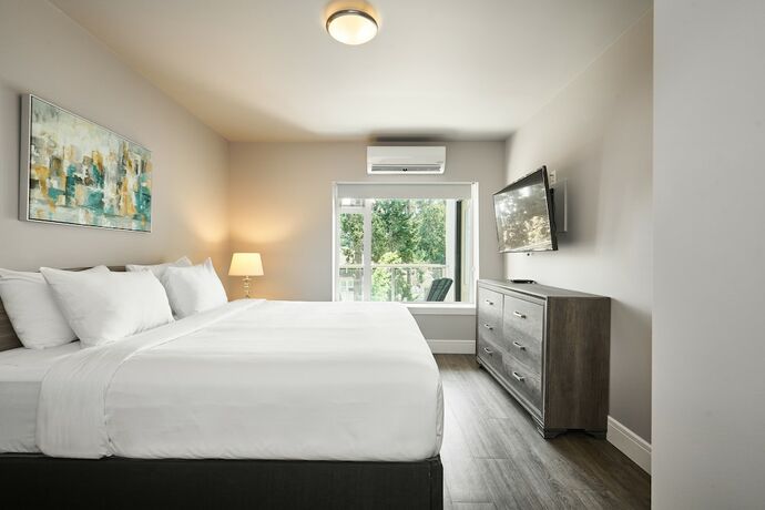 Imagen de la habitación del Hotel SoLo Suites. Foto 13