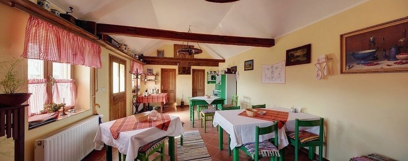 Imagen de los interiores del Hotel Sobe Kod Baje - Baranjska Kuca. Foto 9