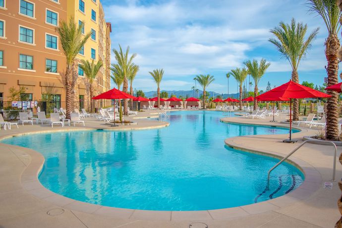 Imagen de la piscina del Hotel Soboba Casino Resort. Foto 20