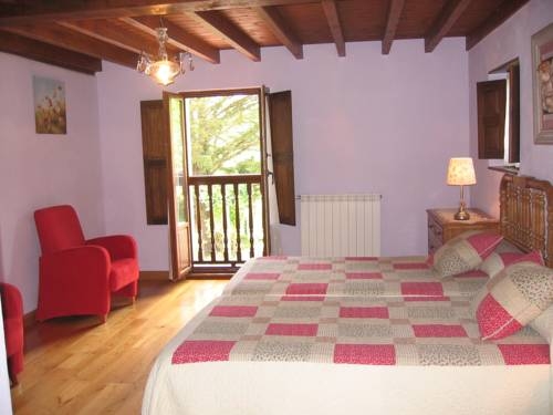 Imagen de la habitación del Hotel Sobrefuentes. Foto 6