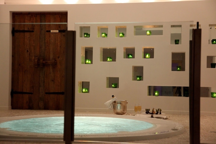 Imagen de la piscina del Hotel Sochers Club. Foto 18