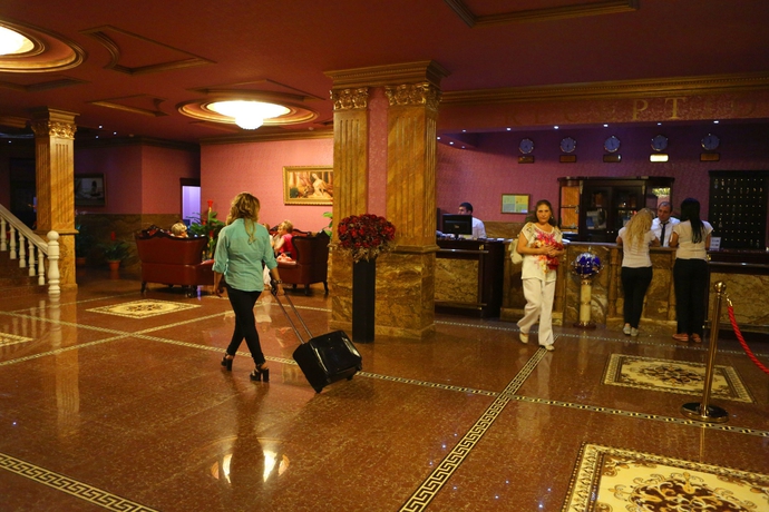 Imagen de los interiores del Hotel Sochi Palace. Foto 13