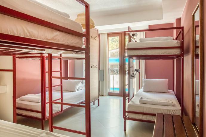 Imagen de la habitación del Hotel Socialtel Baños. Foto 11