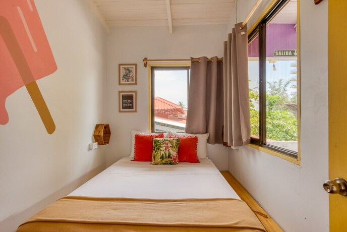 Imagen de la habitación del Hotel Socialtel Jaco. Foto 11