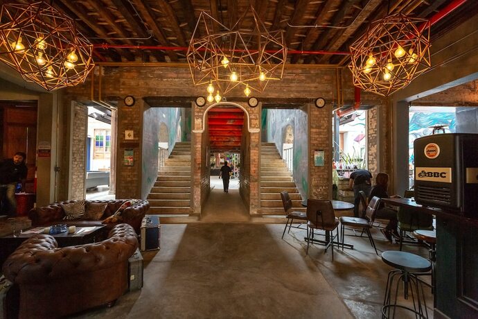 Imagen de los interiores del Hotel Socialtel La Candelaria Bogota. Foto 39