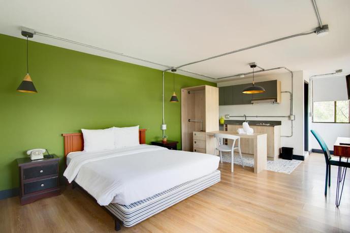 Imagen de la habitación del Hotel Socialtel Medellin. Foto 5