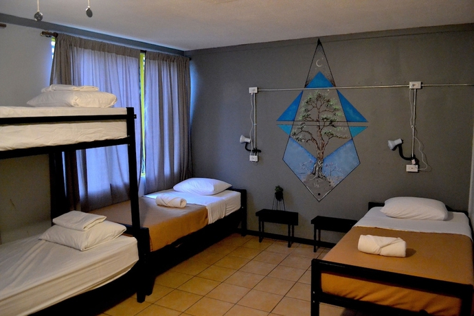 Imagen de la habitación del Hotel Socialtel San Jose. Foto 13