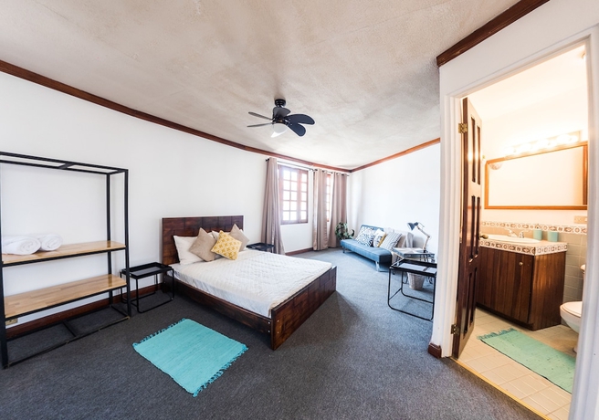 Imagen de la habitación del Hotel Socialtel San Jose. Foto 15