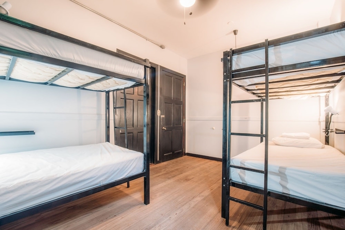 Imagen de la habitación del Hotel Socialtel San Jose. Foto 18