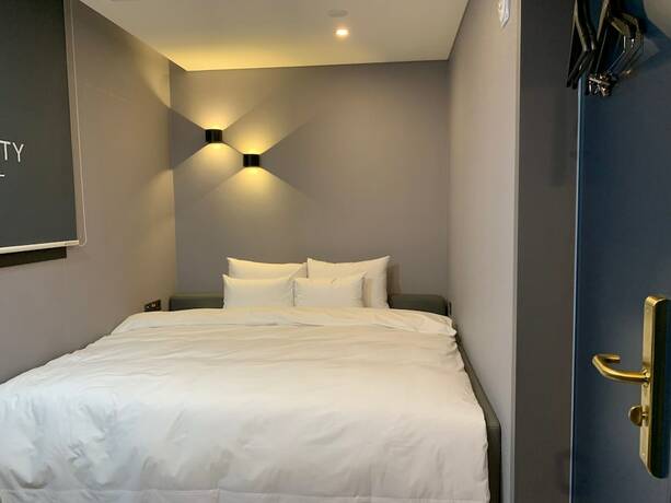 Imagen de la habitación del Hotel Society. Foto 14