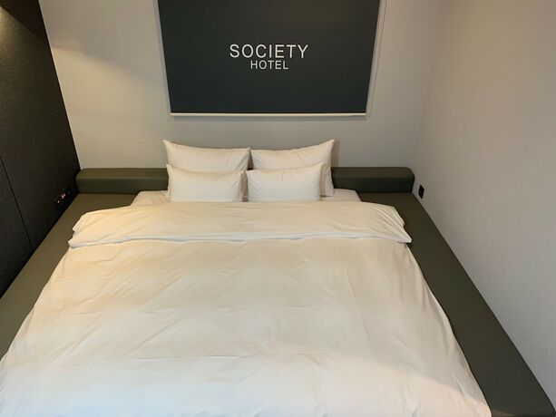 Imagen de la habitación del Hotel Society. Foto 15