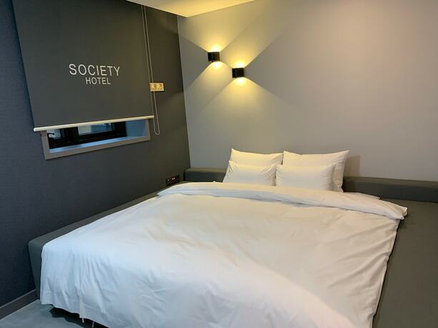 Imagen de la habitación del Hotel Society. Foto 19