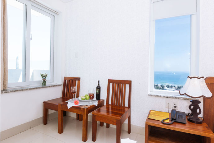 Imagen de los interiores del Hotel Soco. Foto 15