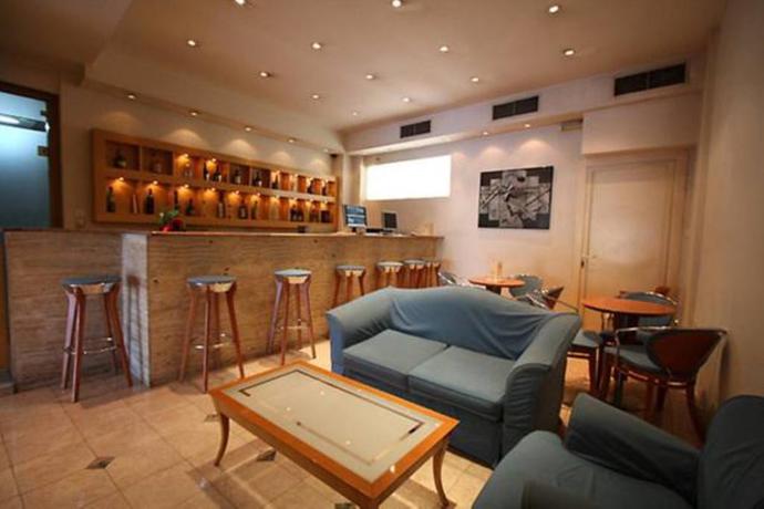 Imagen general del Hotel Socrates, Atenas. Foto 2