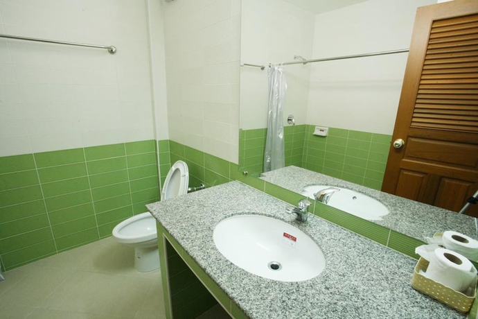 Imagen de la habitación del Hotel Soda Resort. Foto 15