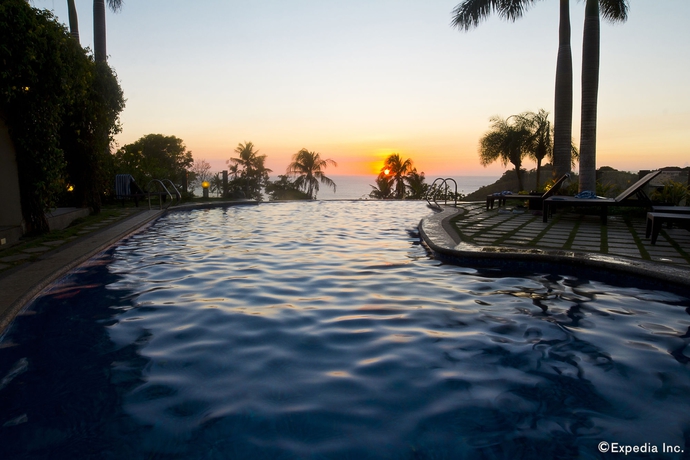 Imagen de la piscina del Hotel Soffia Boracay. Foto 16
