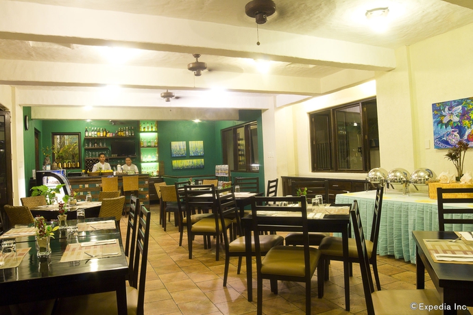 Imagen del bar/restaurante del Hotel Soffia Boracay. Foto 4