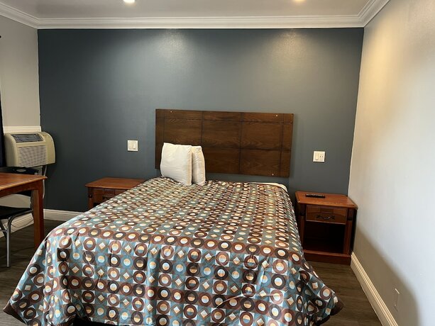 Imagen de la habitación del Hotel Sofi Motel. Foto 13