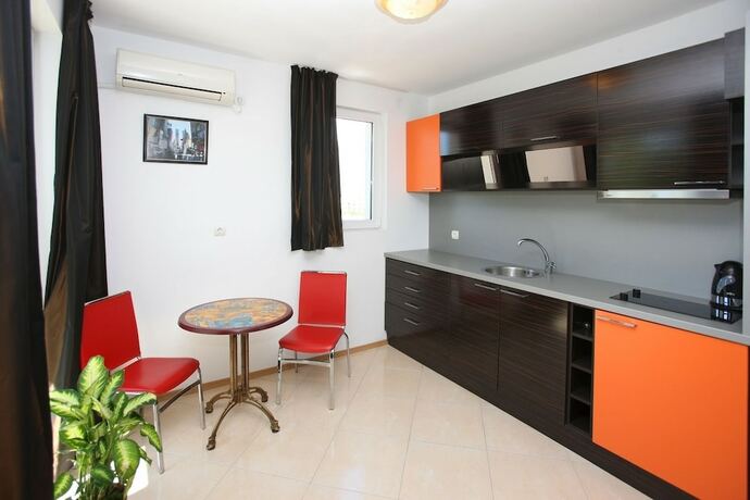 Imagen general del Hotel Sofia Apartments in Sunny Residence. Foto 1