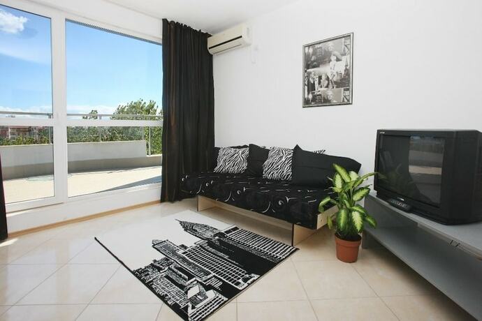 Imagen general del Hotel Sofia Apartments in Sunny Residence. Foto 12