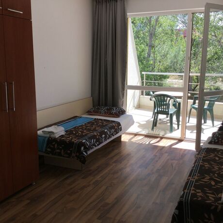Imagen general del Hotel Sofia Apartments in Sunny Residence. Foto 15