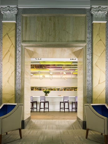 Imagen del bar/restaurante del Hotel Sofia Balkan Palace. Foto 6