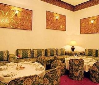 Imagen del bar/restaurante del Hotel Sofia, Fez. Foto 5