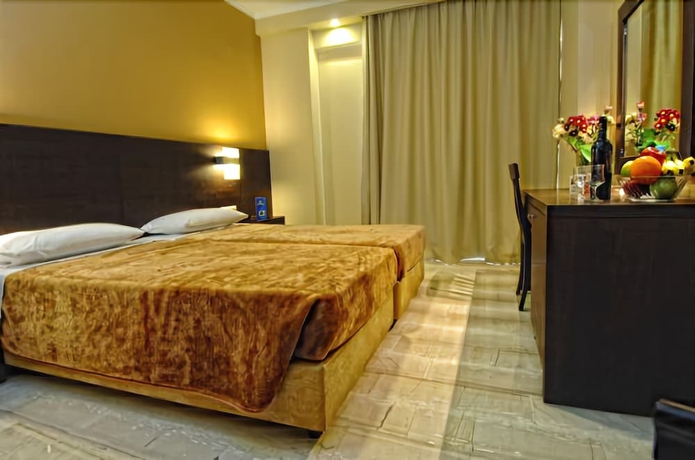 Imagen de la habitación del Hotel Sofia, Heraklion. Foto 8