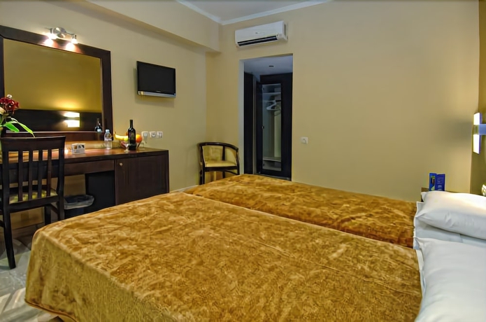 Imagen de la habitación del Hotel Sofia, Heraklion. Foto 9