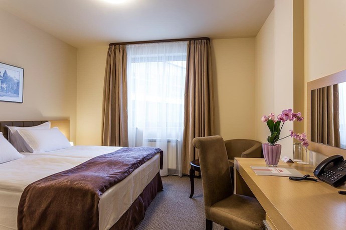 Imagen de la habitación del Hotel Sofia Palace. Foto 5