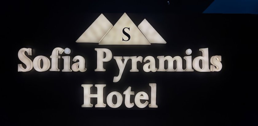 Imagen general del Hotel Sofia Pyramids. Foto 1