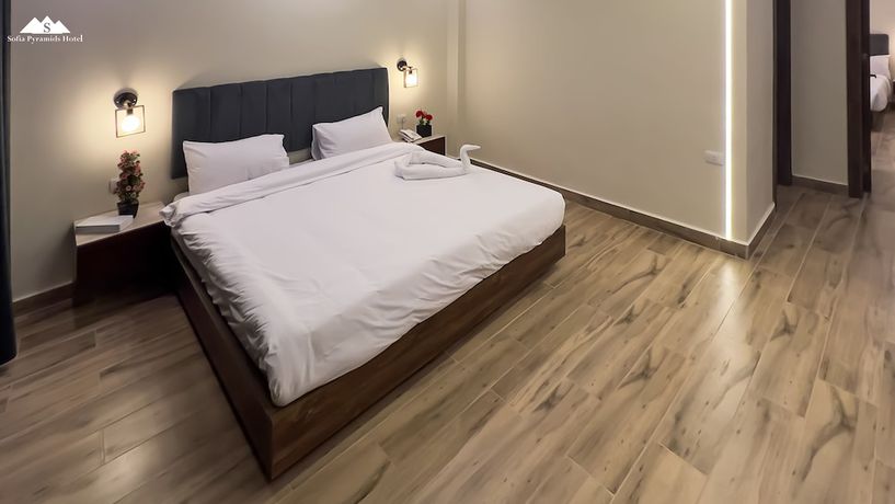 Imagen de la habitación del Hotel Sofia Pyramids. Foto 14
