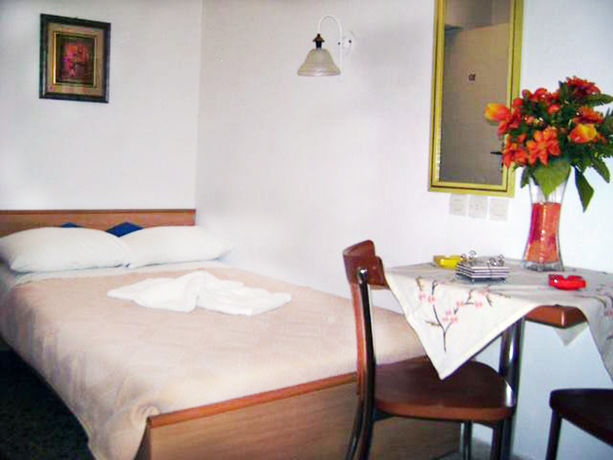 Imagen de los interiores del Hotel Sofia Rooms. Foto 13