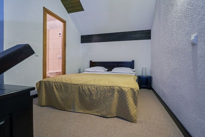 Imagen de la habitación del Hotel Sofia, Sucevita. Foto 5