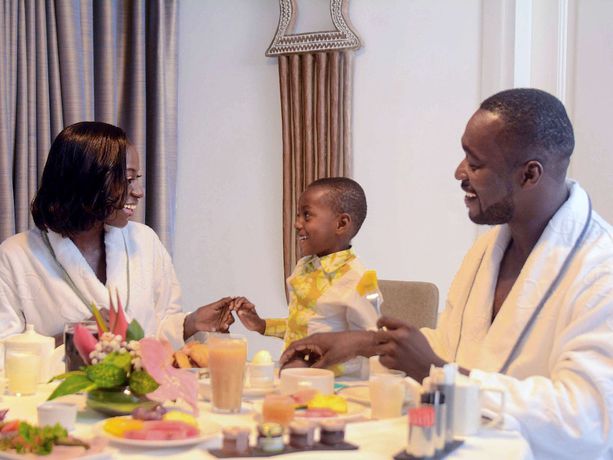 Imagen de la habitación del Hotel Sofitel Abidjan Hotel Ivoire. Foto 19