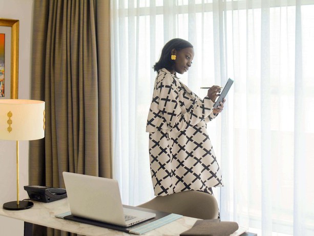 Imagen de la habitación del Hotel Sofitel Abidjan Hotel Ivoire. Foto 20