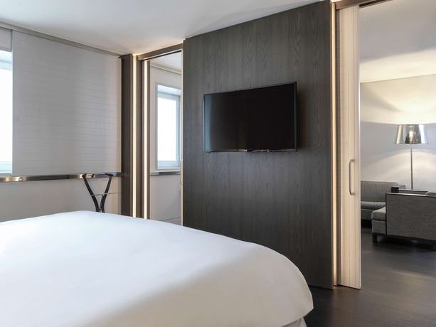 Imagen de la habitación del Hotel Sofitel Athens Airport. Foto 20