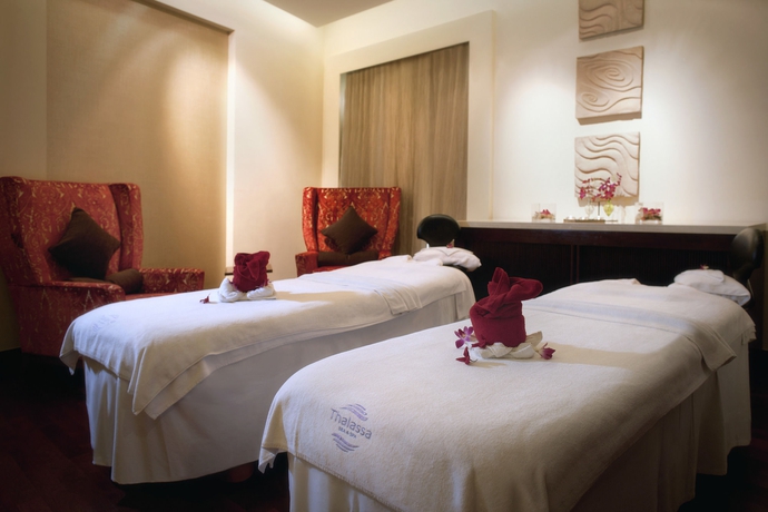 Imagen de los interiores del Hotel Sofitel Bahrain Zallaq Thalassa Sea and Spa. Foto 11