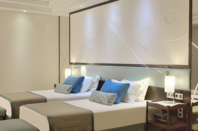 Imagen de la habitación del Hotel Sofitel Beirut Le Gabriel. Foto 9