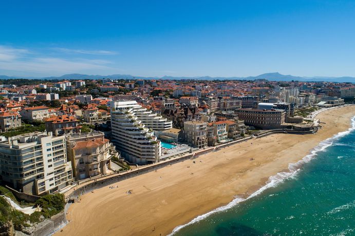 Imagen general del Hotel Sofitel Biarritz Le Miramar Thalassa Sea and Spa. Foto 1