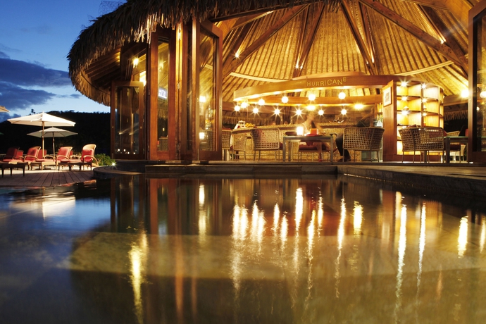 Imagen del bar/restaurante del Hotel Sofitel Bora Bora Marara Beach Resort. Foto 10