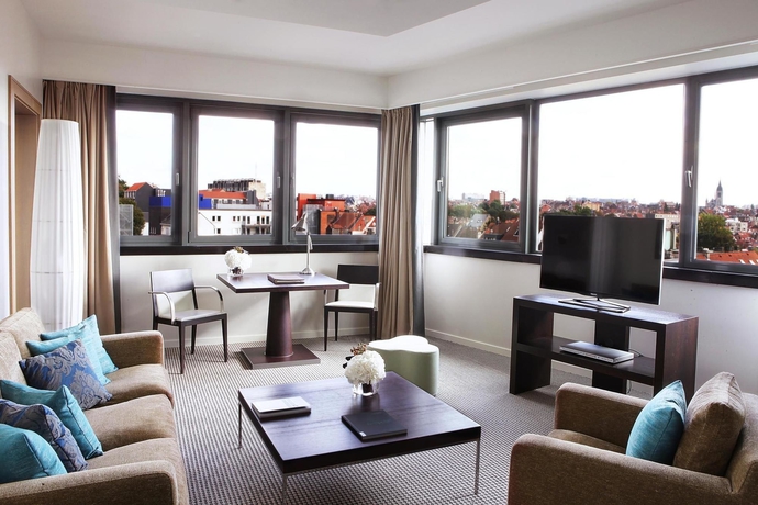 Imagen de los interiores del Hotel Sofitel Brussels Europe. Foto 15