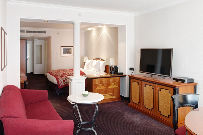 Imagen de la habitación del Hotel Sofitel Budapest Chain Bridge. Foto 7