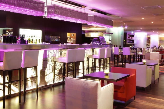 Imagen del bar/restaurante del Hotel Sofitel Budapest Chain Bridge. Foto 4