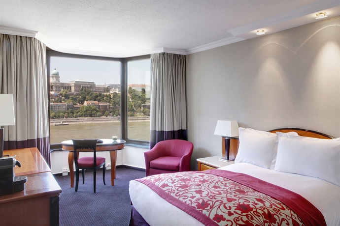 Imagen de la habitación del Hotel Sofitel Budapest Chain Bridge. Foto 8