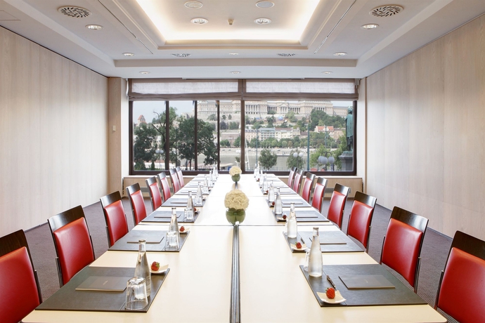 Imagen de los interiores del Hotel Sofitel Budapest Chain Bridge. Foto 15