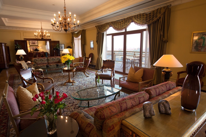 Imagen de los interiores del Hotel Sofitel Cairo Downtown Nile. Foto 14