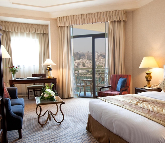 Imagen de la habitación del Hotel Sofitel Cairo Downtown Nile. Foto 9